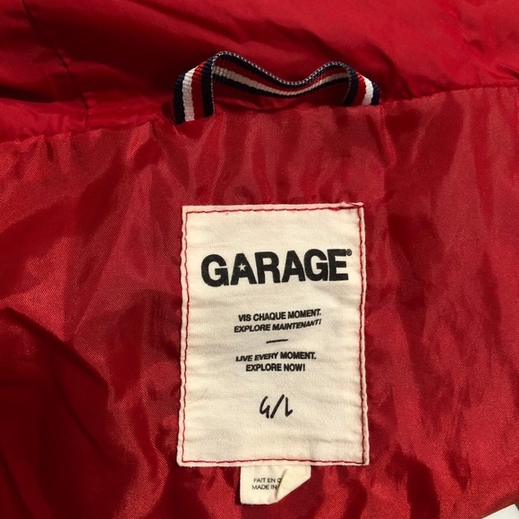 Garage  red windbreaker striped sleeves SZ L - Picture 10 of 14